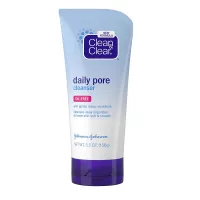 Clean & Clear Daily Pore Face Cleanser, Oil-Free Acne Face Wash for Normal, Oily & Combination Skin, 5.5 oz